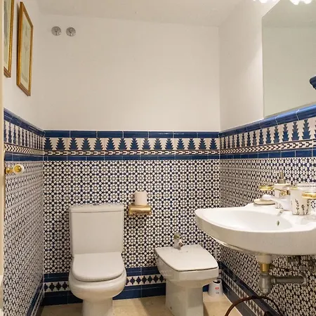 White Pearl Elviria Apartment *