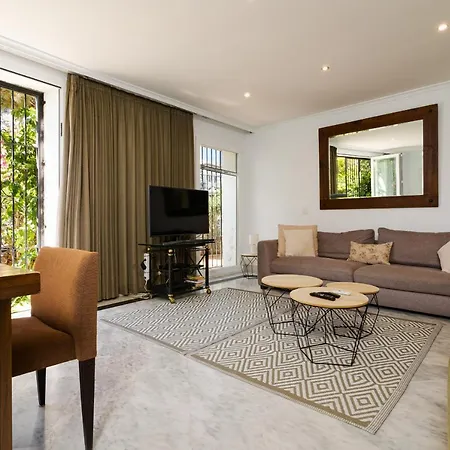 Apartment White Pearl Elviria